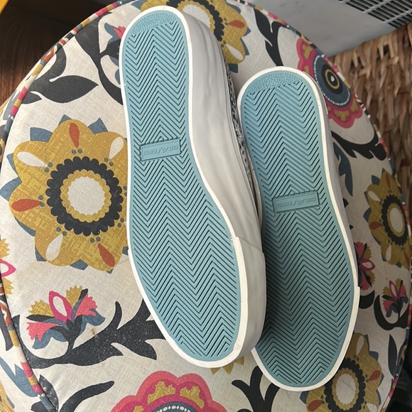 SeaVees Baja Platform slip on sneaker- excellent condition! - Picture 4 of 7